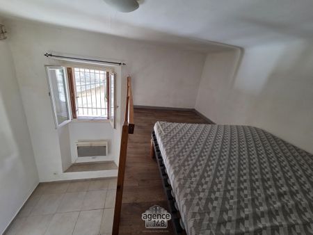 Location Appartement 2 pièces 35m² MARSEILLE 13ème - Photo 2