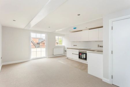 1 bedroom duplex to rent - Photo 2