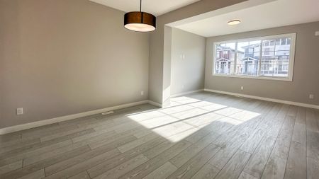 Stunning Brand New Duplex In Chestermere – Modern Living With Ample Space - Photo 3