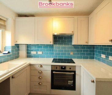 2 bedroom end of terrace house to rent - Photo 6