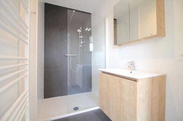 Avenue Reine Astrid, 1950, Kraainem - Photo 1