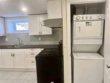 For Lease - 36 Carlyle Crescent Unit# Basement, Brampton, Ontario - Photo 5