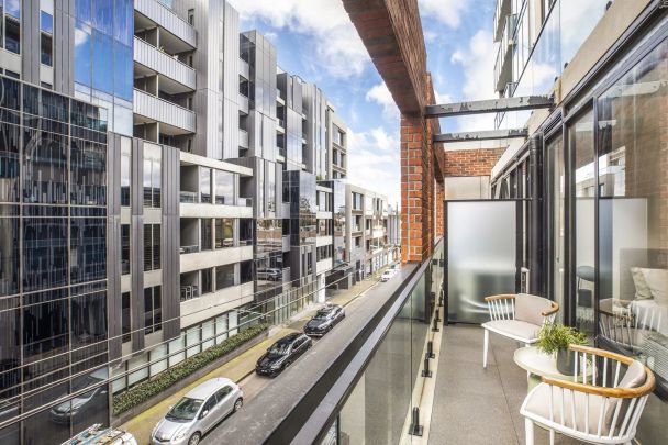 Prestigious Wil & Co Living in the Heart of South Yarra - Photo 1