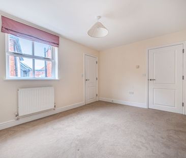 Great George Street, Godalming, Surrey, GU7 - Photo 4