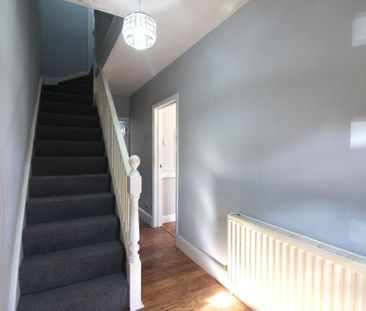 3 bedroom semi-detached house to rent - Photo 2