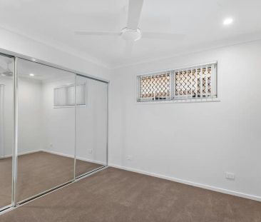 “Modern Family Home in Prime Location” - Photo 5