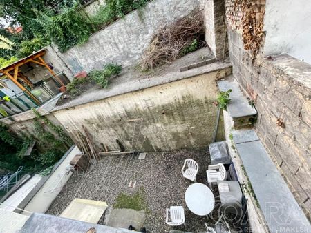 Pronájem bytu 1+kk 15 m2 - Photo 2