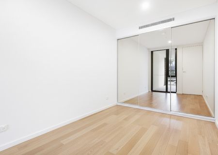 Ground Level I Timber Floor I Mascot Central Adjacent - Photo 3