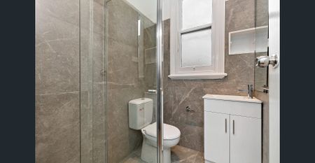 Shop Top Apartment - Photo 4