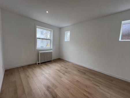 For Lease - 100 Greensides Avenue Unit# 1DL, Toronto, Ontario - Photo 5