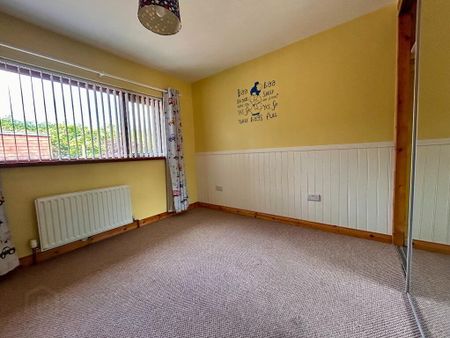 11 Queens Park, Lisbellaw, BT94 5FF - Photo 2