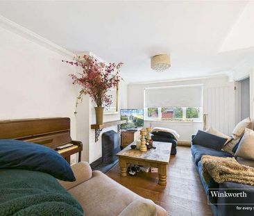 Fairford Road, Tilehurst, Reading, Berkshire, RG31 - Photo 5