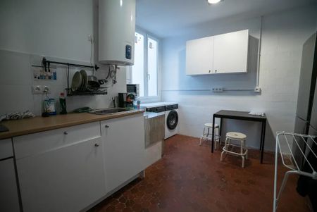 Carrer de lAlmudí, Valencia, Valencian Community 46003 - Photo 3