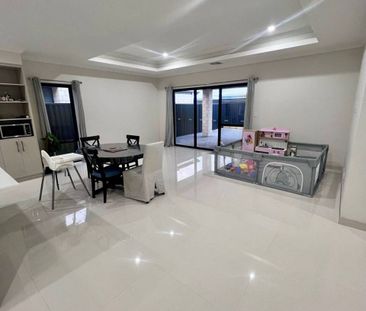 Modern Newly Built Family Home with Space, Style & Comfort — Availa... - Photo 5