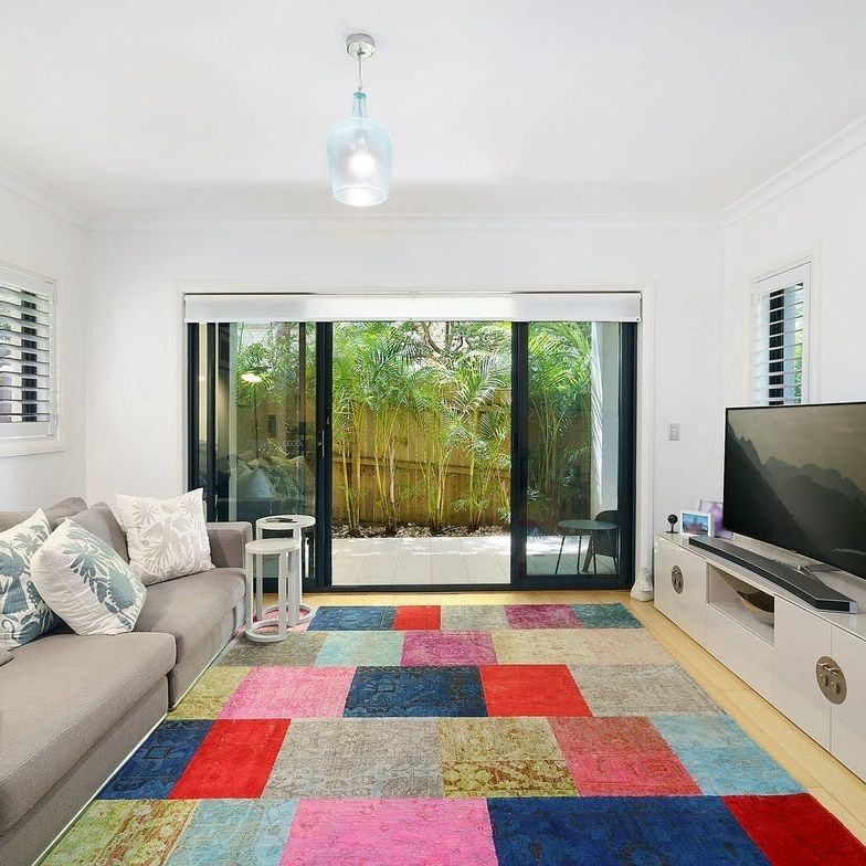 Oversized 2 Bedroom Garden Apartment in The Heart of Mosman - Photo 1