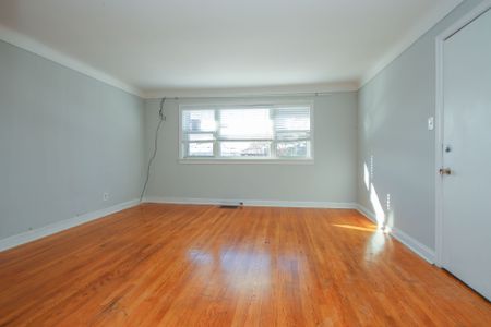 For Lease - 679 ROOSEVELT Avenue Unit# 3, Carlingwood - Westboro and Area, Ontario - Photo 3