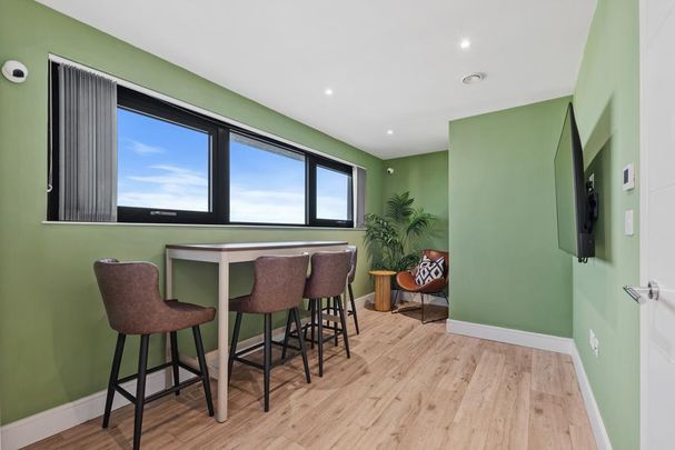 1 bedroom flat to rent - Photo 1