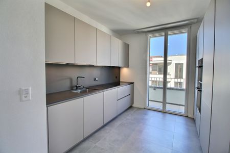 Exceptionnel appartement de 4.5 pièces à louer au dernier étage à Marly ! - Foto 4