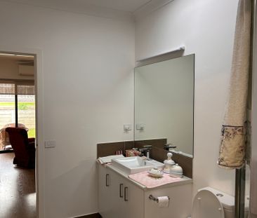 Clifton Springs - Photo 5