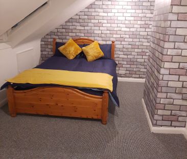 Ordnance Terrace, Chatham Room 3 - Photo 5