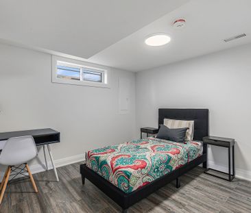 For Lease - 19 Sherry Lane Unit# B, South of Baseline to Knoxdale, ... - Photo 3