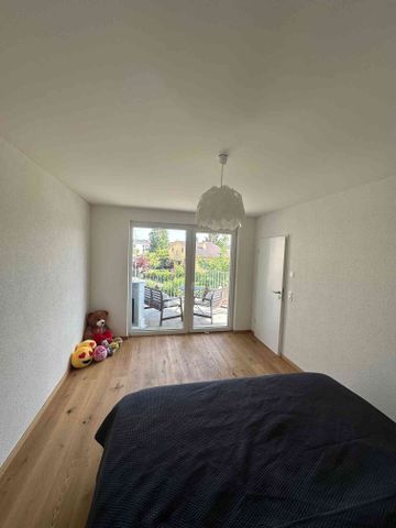 3.5 Zimmer, 97 m², 1. Stock - Photo 3