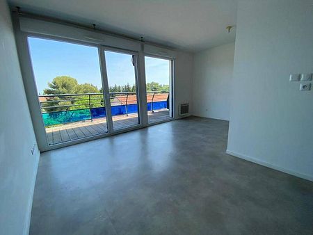 Location appartement récent 1 pièce 31.3 m² à Montpellier (34000) - Photo 2