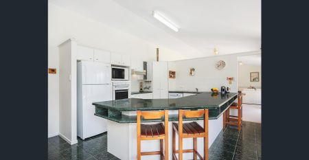 Peaceful Living at 10 Le Claire Place - Photo 4