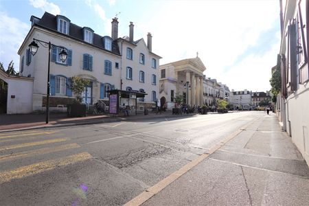 Appartement – Bourg La Reine – 1 pièce – 10m - Photo 4