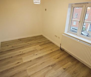 2 bedroom House To Let Total Size: 635 SQ FT - Photo 6