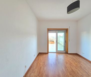 1 bedroom flat with two terraces next to Glicinias! - Photo 1