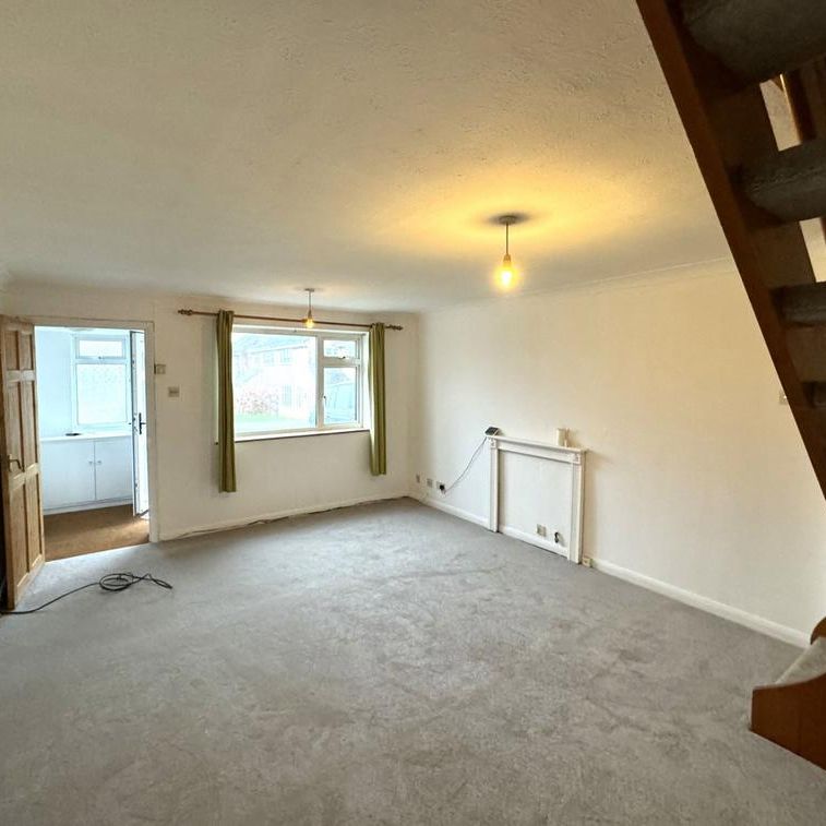 2 bedroom semi-detached house to rent - Photo 1