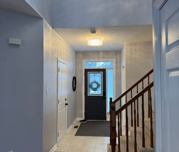For Lease - 62 Black Bear Way, Stittsville - Munster - Richmond, On... - Photo 2