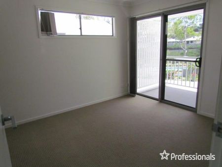 10/1 Ringuet Close, Glen Eden QLD 4680 - Photo 4