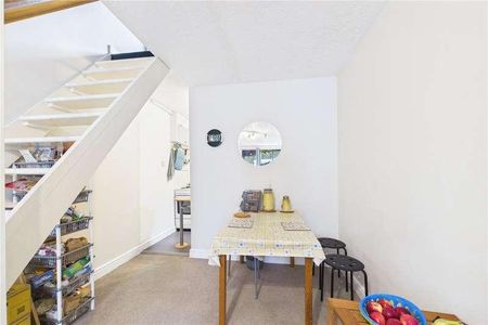 Tenaplas Drive, Upper Basildon, Reading, Berkshire, RG8 - Photo 5