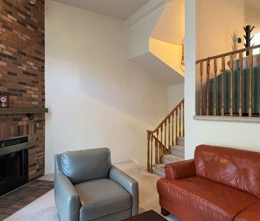 For Lease - 65 Cottonwood Court, Markham, Ontario - Photo 4