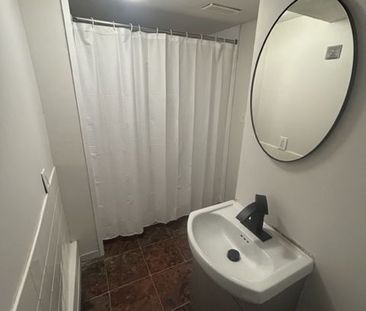 For Lease - 686 Sammon Avenue Unit# BSMT, Toronto, Ontario - Photo 6