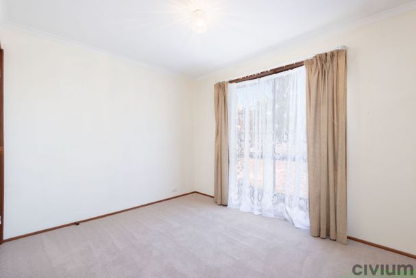1 Couchman Crescent, Chisholm ACT 2905 - House For Rent | Domain - Photo 1