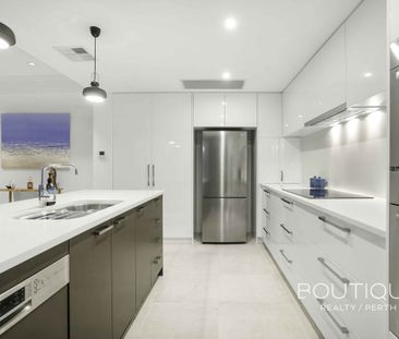 3 Steeplechase Green, Floreat WA 6014 - House For Rent | Domain - Photo 1