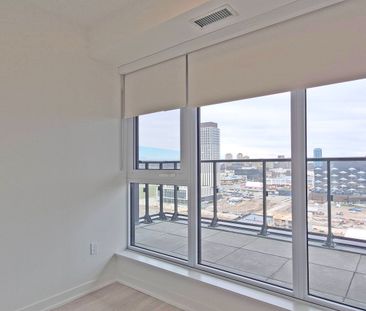 For Lease - 5 Quarrington Lane Unit# 1605, Toronto, Ontario - Photo 2