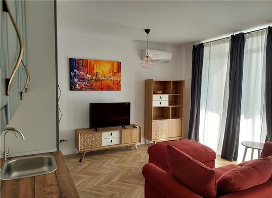 Apartament luminos și spațios (56mp) aproape de centru si iulius town (proprietar) - Photo 1