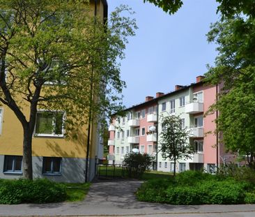 Pionjärgatan 8 - Photo 1