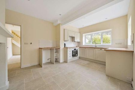 Bladon, Woodstock, OX20 - Photo 2