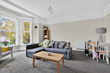 Apt 4 52 Myrtlefield Park, BELFAST, BT9 6NF - Photo 5