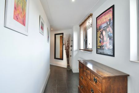 Blue Apartments, Leeds City Centre - Photo 2