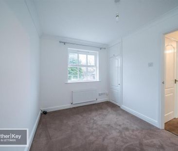 4 bedroom detached house to rent - Photo 5