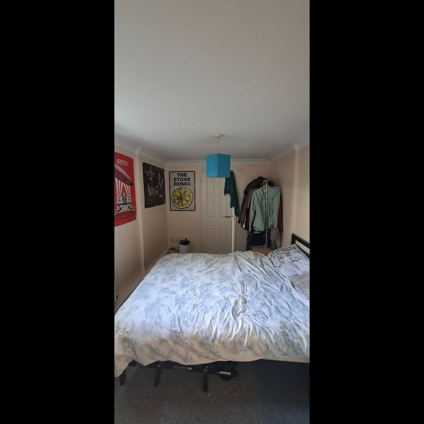 1 Bed Flat, New Cross Gate, SE14 - Photo 1