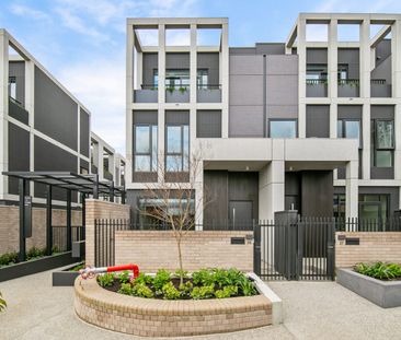 25 Maple Walk, Moonee Ponds VIC 3039 - Photo 3