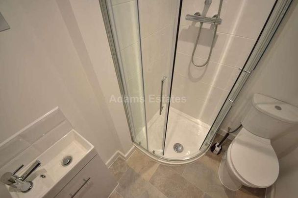 Connaught Road, Reading, RG30 - Photo 1