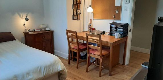 Grand 6 1/2 à louer proche de l'Université Laval - appartement / logement - Photo 2